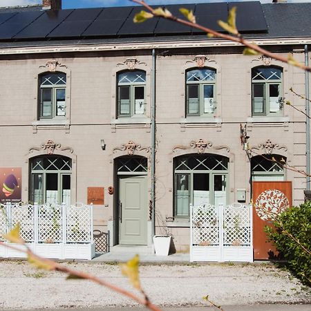 Maison D'Hote Les Notes Endormies Suite Le Refuge Walcourt Exterior photo